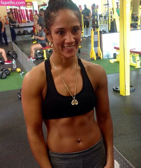 Amanda Serrano onlyfans naked leak