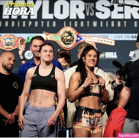 Amanda Serrano onlyfans strip tease