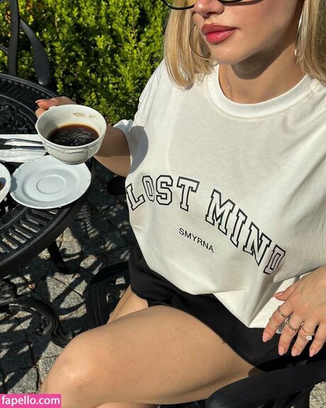 blonde big tits onlyfans hot sexy candids