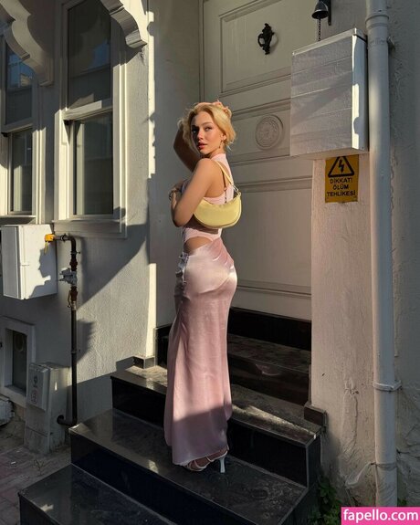 Duygu German onlyfans leaked.