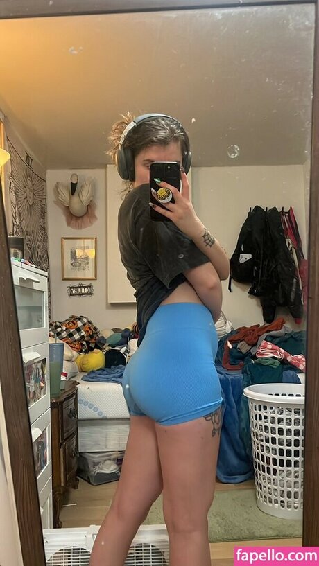 Msvioletvixxen onlyfans nsfw