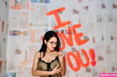 Angelique Angell onlyfans content type