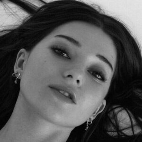 Katie Douglas naked onlyfans leaks