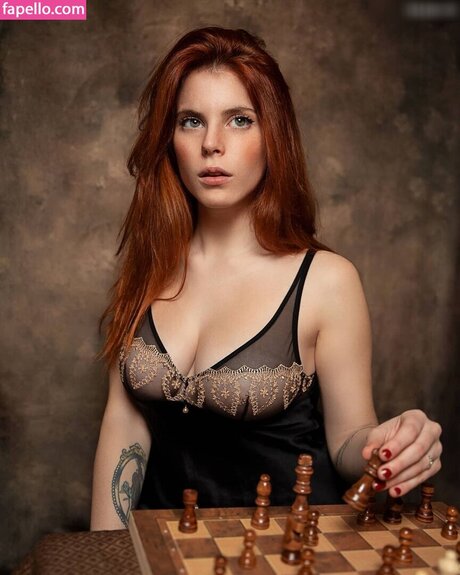 Lucilla Jiggly nude only fans leaks