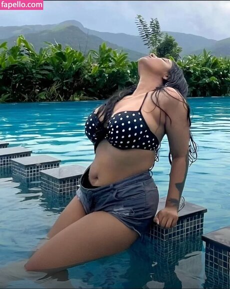 __anavrin___ onlyfans leaks