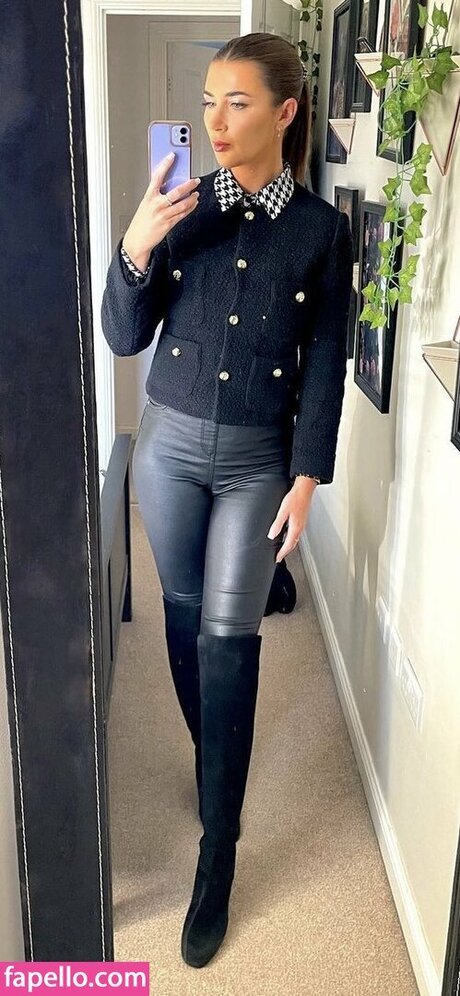 Kate Tracey naked onlyfans