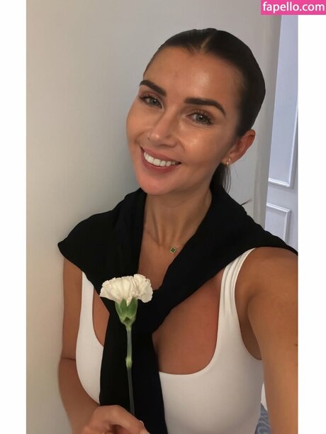 Kate Tracey onlyfans leaks