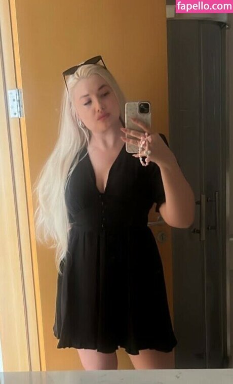 Amber Koltzow Bastick only fans leak