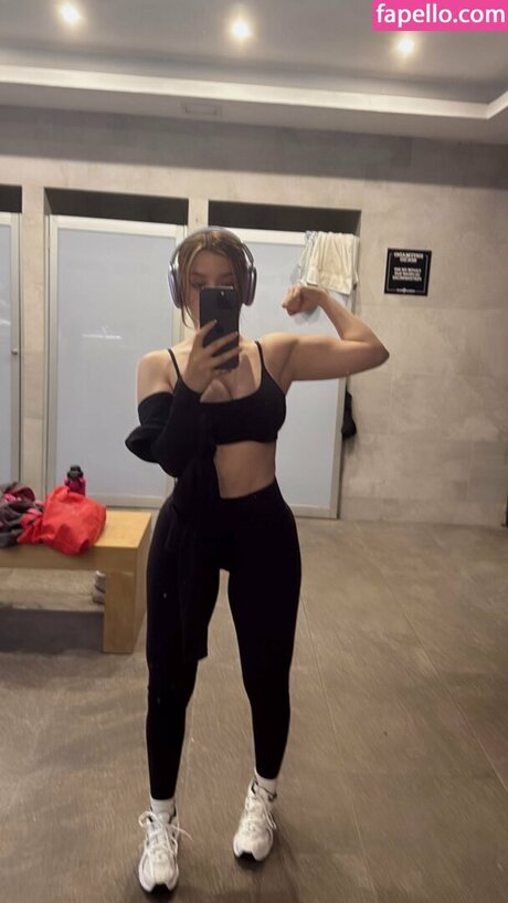 Nataliamx nude leak onlyfans