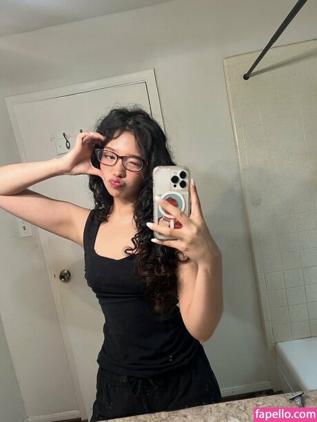 Outrovero nude onlyfans leaked