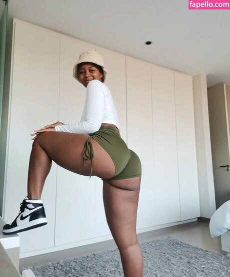 Faustina Thobakgale onlyfans strip