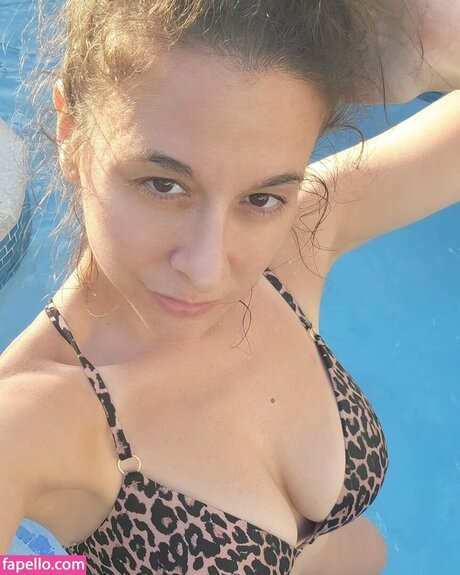 Sarah Gregory nude onlyfans