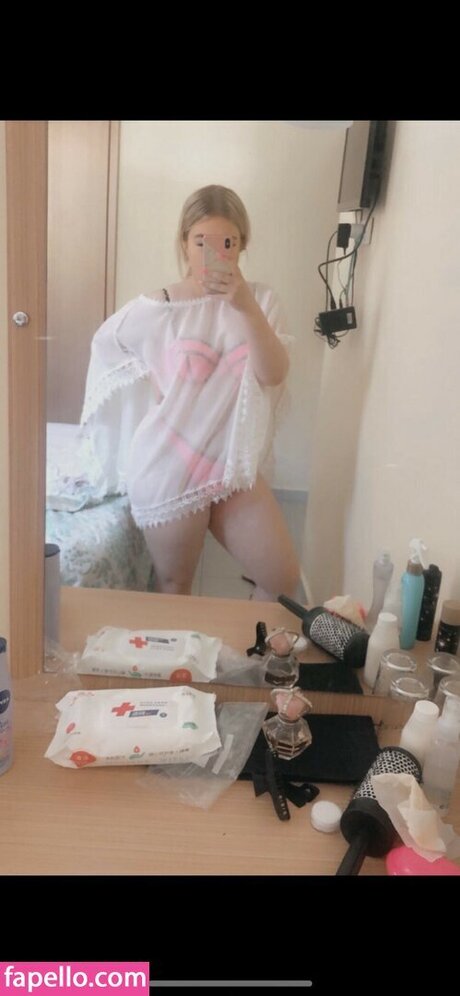 Emsarahxox onlyfans leaka