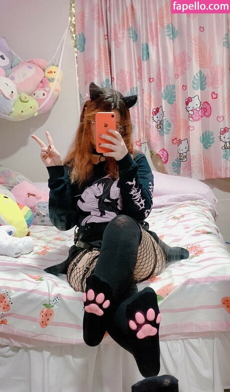 Immy Bisou onlyfans content