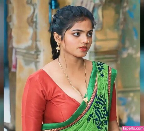 Bharti Jha leaked onlyfans pics