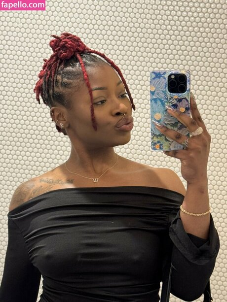 Locdbree nude only fans