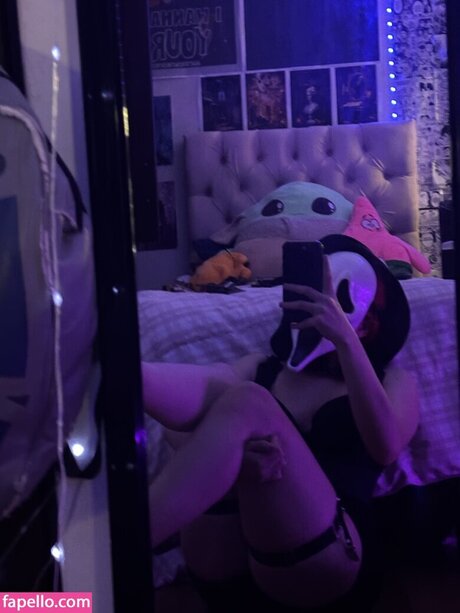 exotic onlyfans adult glimpse