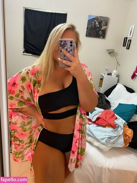 Themomkaylee onlyfans fotos