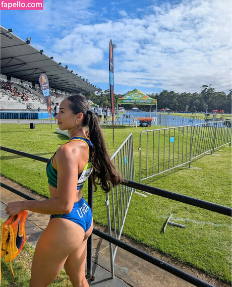 Sarah Schwarz leaked naked onlyfans