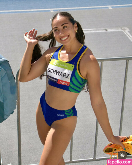 Sarah Schwarz onlyfans leak