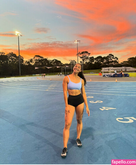 Sarah Schwarz onlyfans de