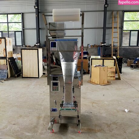 Adrian Naeves onlyfans for free