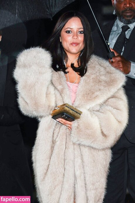 Jenna Ortega onlyfans leaked xxx