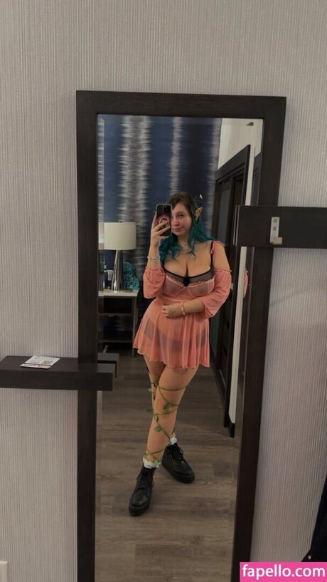 nerdy onlyfans exclusive glimpse