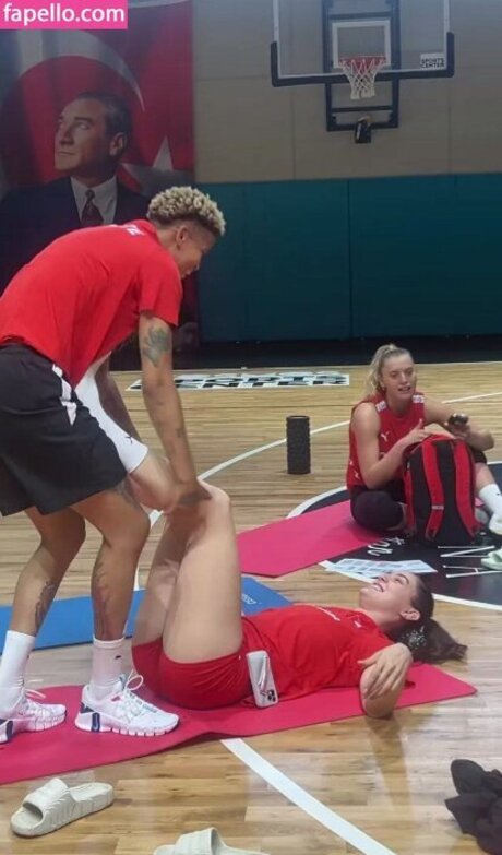 Emma Belle leaked onlyfans pics