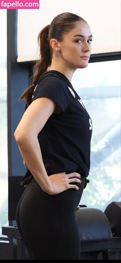 Emma Belle naked leaked onlyfans