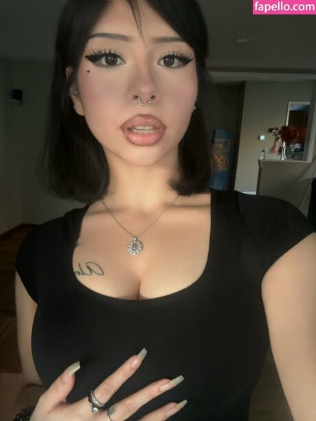 myshayla is on onlyfans