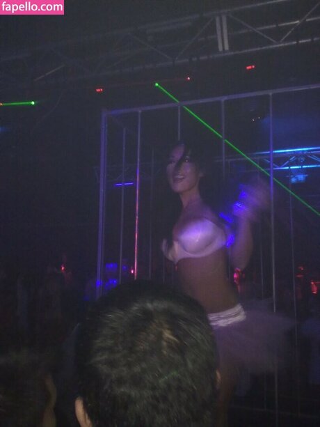 Stephanie Ly sex onlyfans