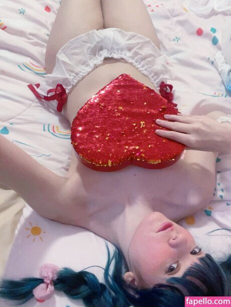 LittleNiiVT only fans free