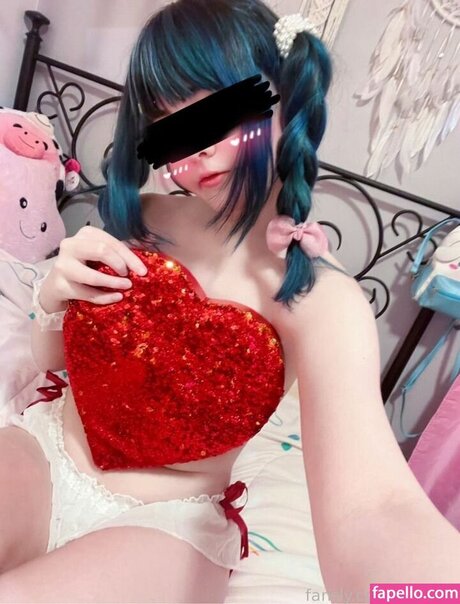 LittleNiiVT leak onlyfans