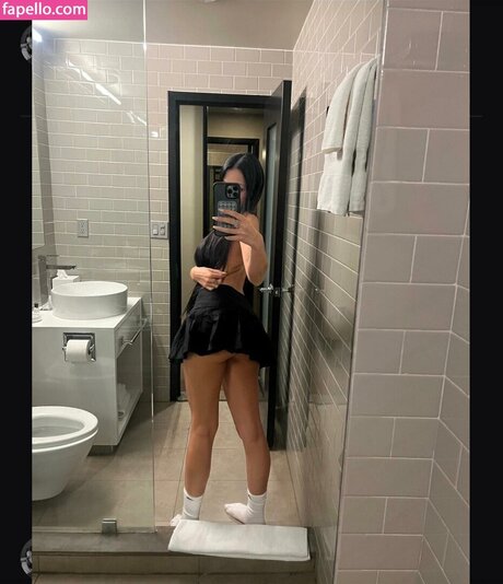 sophiakellyy nude porn onlyfans