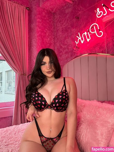 AlinaRose9 free only fans