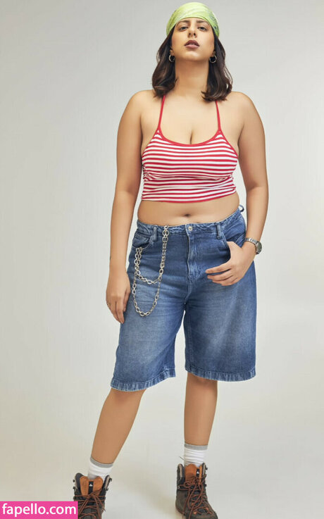 Muskan Thakurani on onlyfans