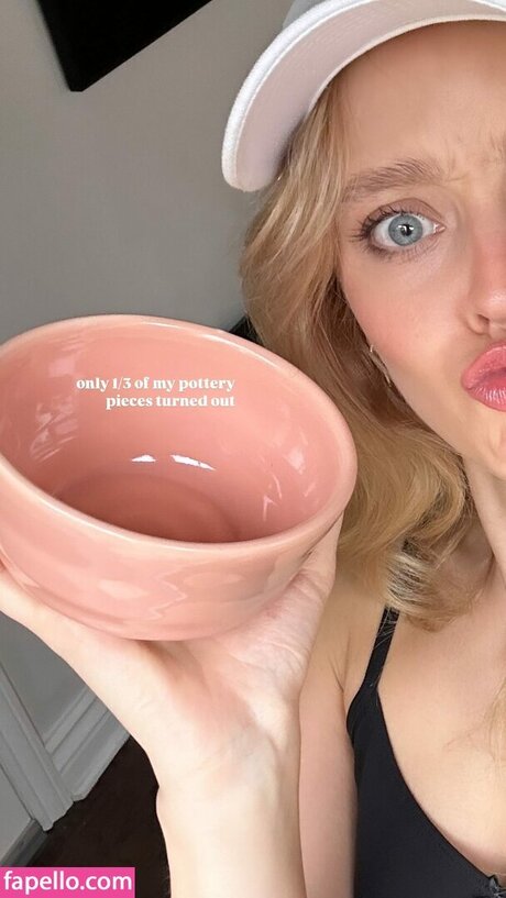 Madeleine Arthur onlyfans leak sex