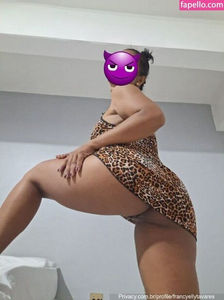 Francyelly Tavares onlyfans boobs