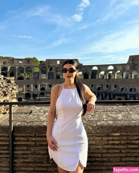 Zenoviajafar onlyfans nsfw