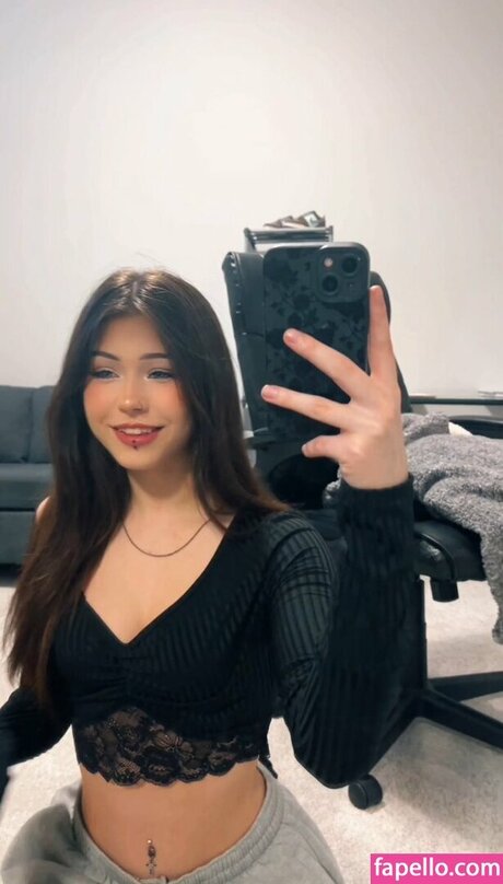 Chloe Oak free onlyfans