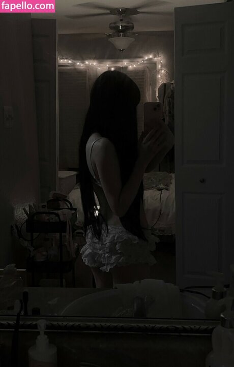 veildose onlyfans photo