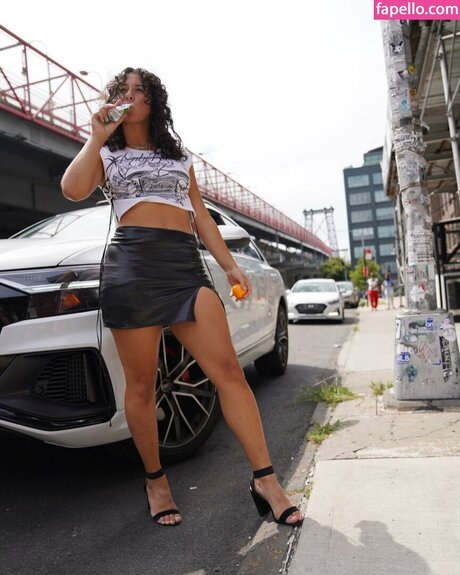 Maleni Cruz sex onlyfans