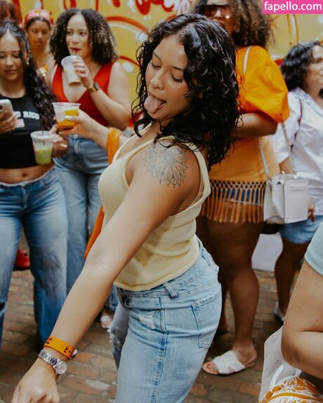 Maleni Cruz onlyfans lesk