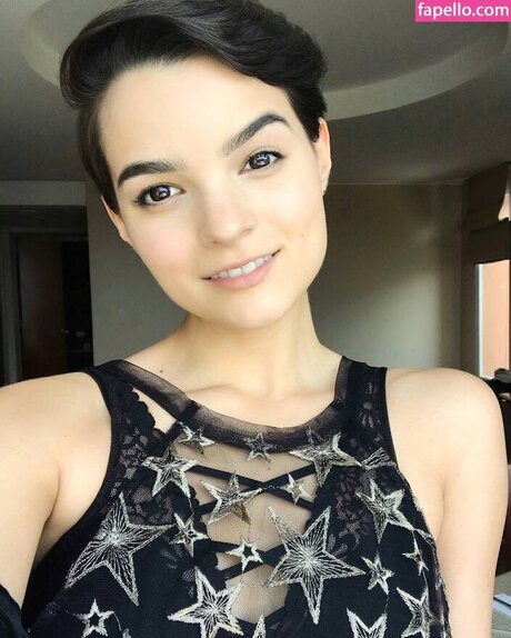 Brianna Hildebrand leaked onlyfans free