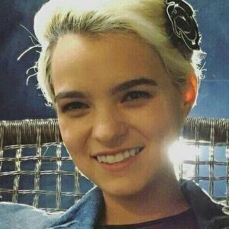 Brianna Hildebrand only fans naked