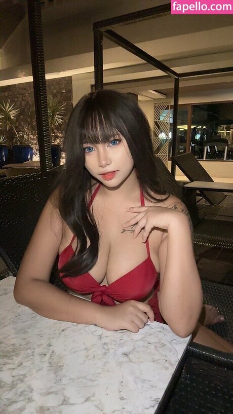 Vayzen Rin onlyfans leaj