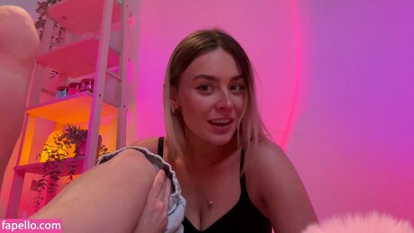 open legs onlyfans free sexy candids