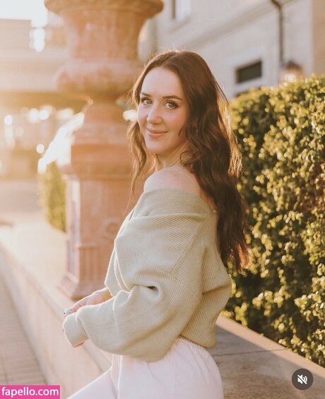 Johnie Maraist  glimpse