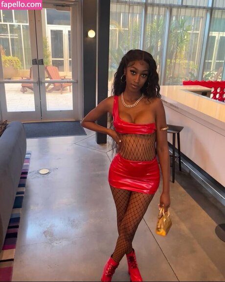 Nia Bia onlyfans leaj